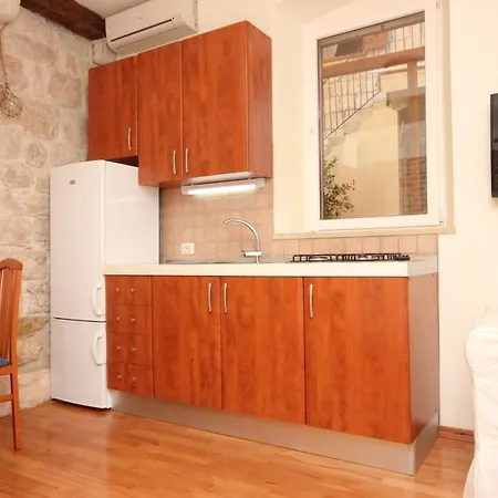 Studio Komiza 3035f Διαμέρισμα *